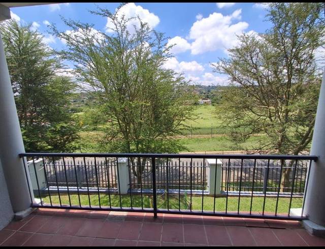 3 BEDROOM PROPERTY TO RENT IN WINCHESTER HILLS